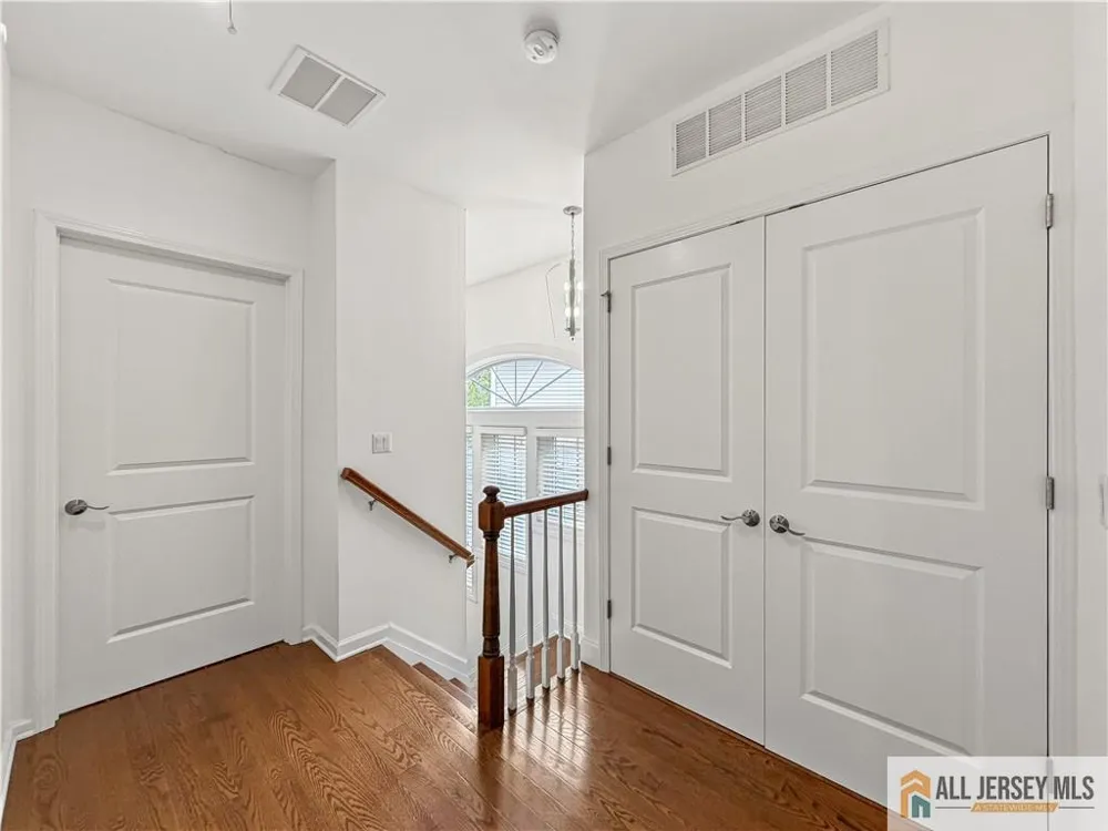 6 Cottrell Court #6 Old Bridge, NJ 08857