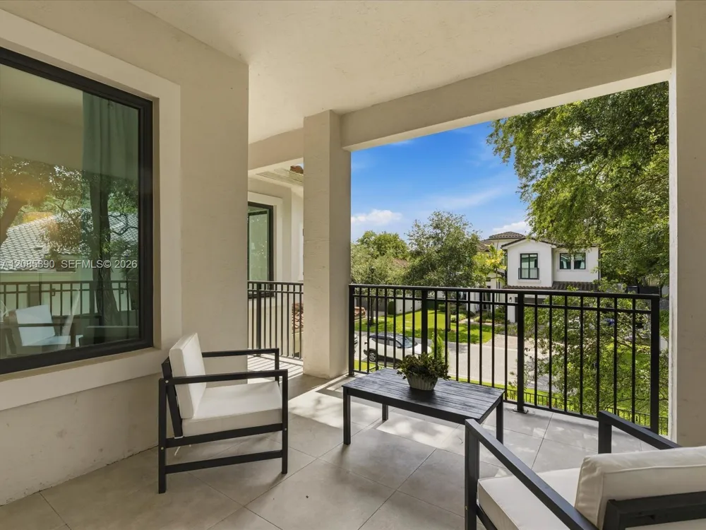 3439 Brookfield Cir N #3439 Hollywood, FL 33312