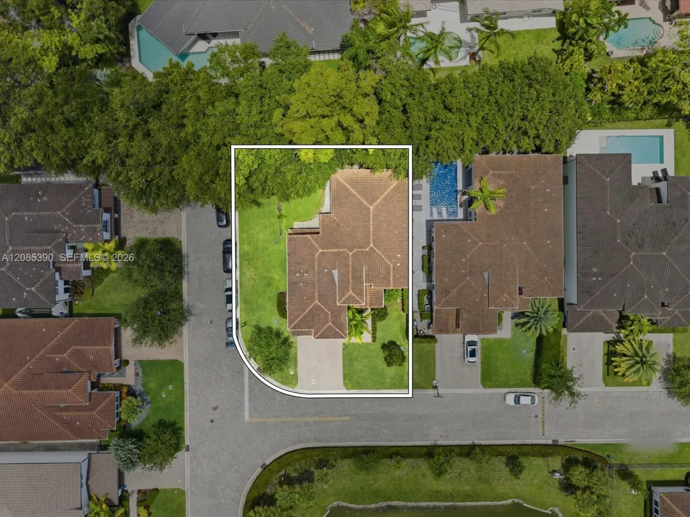 3439 Brookfield Cir N #3439 Hollywood, FL 33312