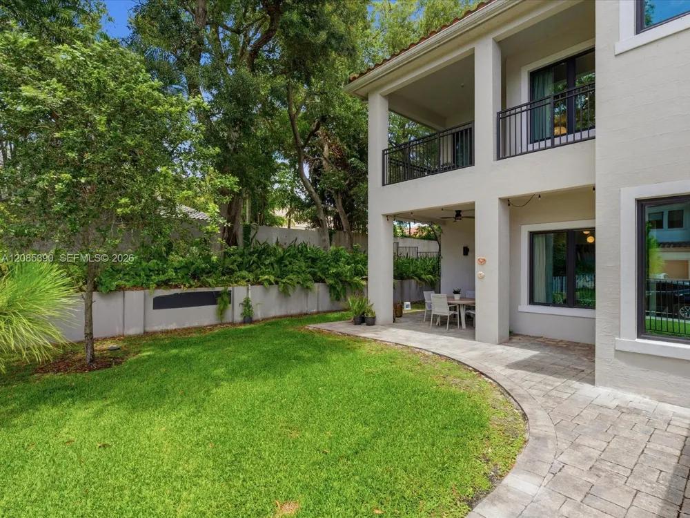 3439 Brookfield Cir N #3439 Hollywood, FL 33312