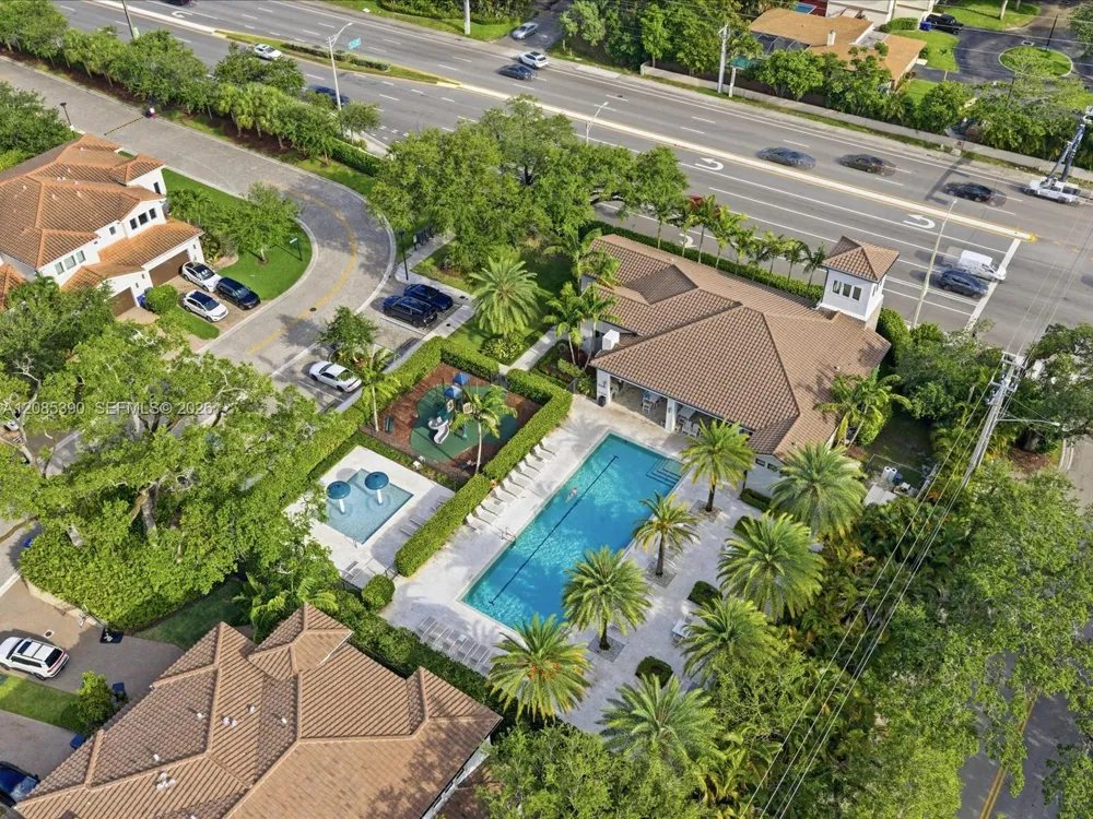 3439 Brookfield Cir N #3439 Hollywood, FL 33312