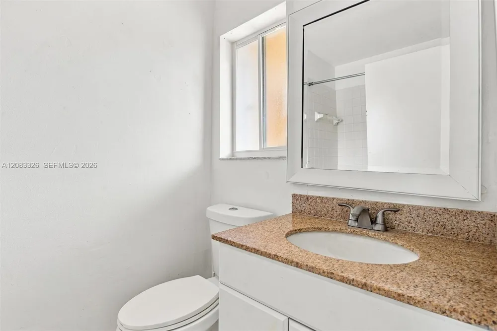 17561 SW 140th Ct Miami, FL 33177