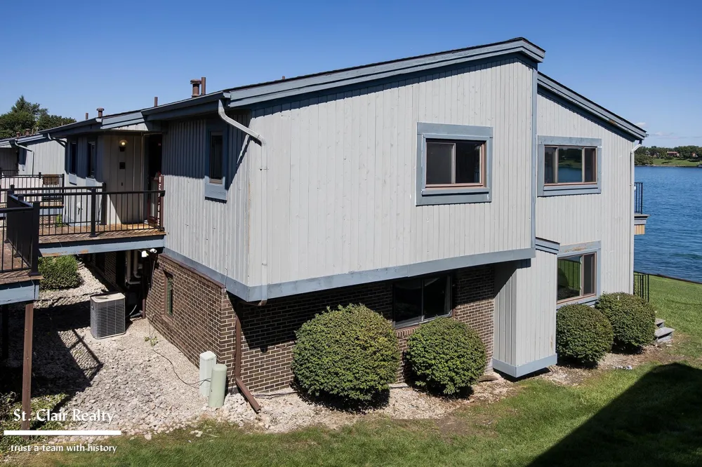 1715 River Road St Clair City, MI 48079
