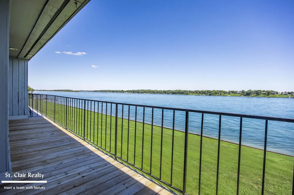 1715 River Road St Clair City, MI 48079