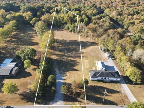 2774 Old Lebanon Dirt Rd