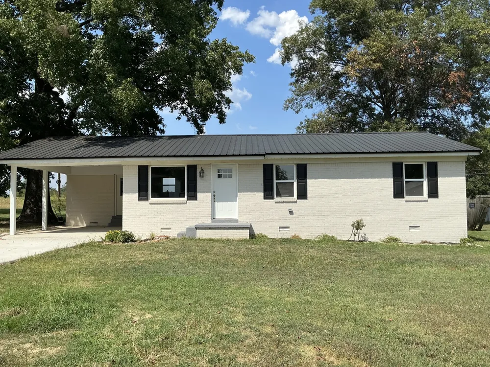 52 Scarbough East Ave Friendship, TN 38034