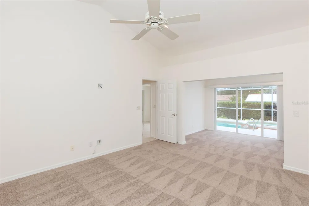 2009 NEW BEDFORD DRIVE Sun City Center, FL 33573