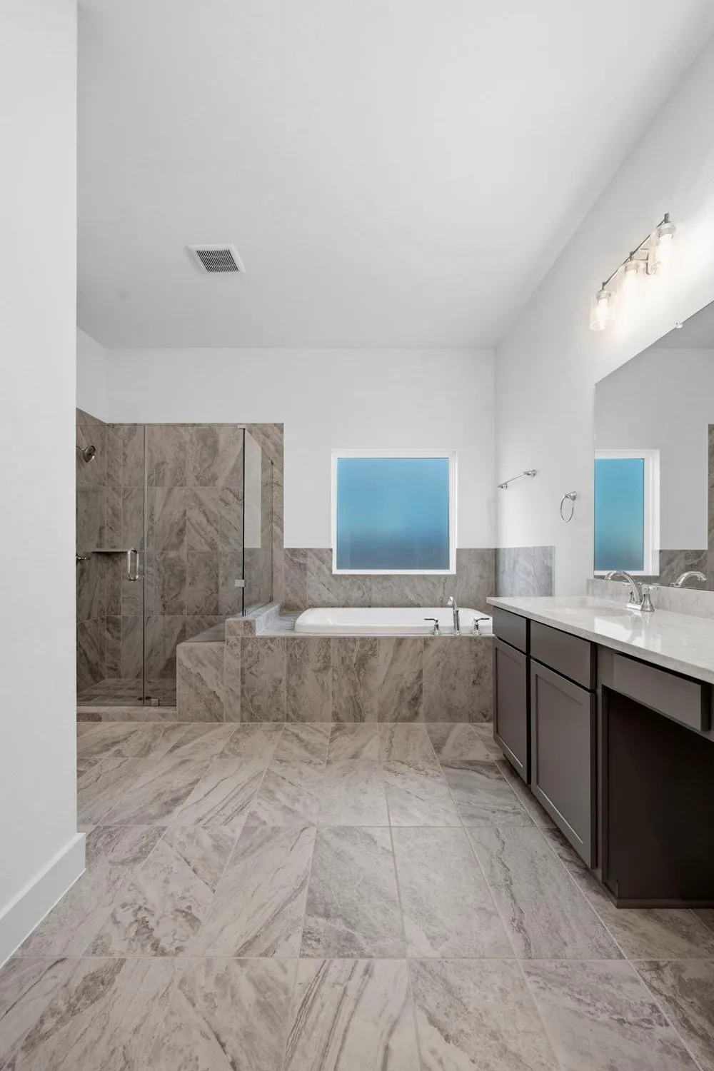 216 Sandhill Grove Trail Waller, TX 77484