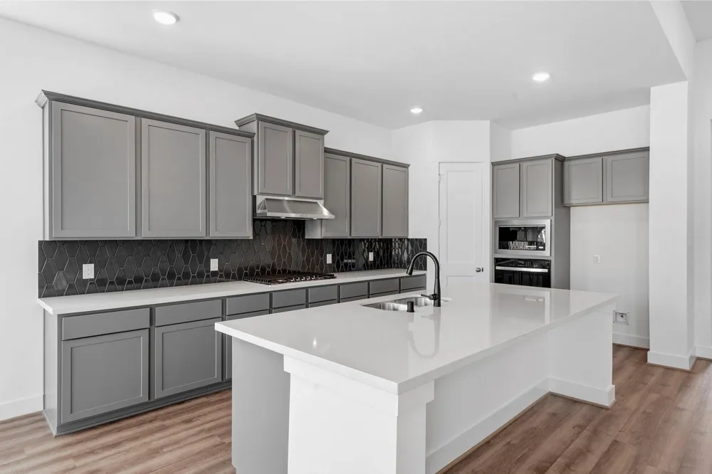 216 Sandhill Grove Trail Waller, TX 77484