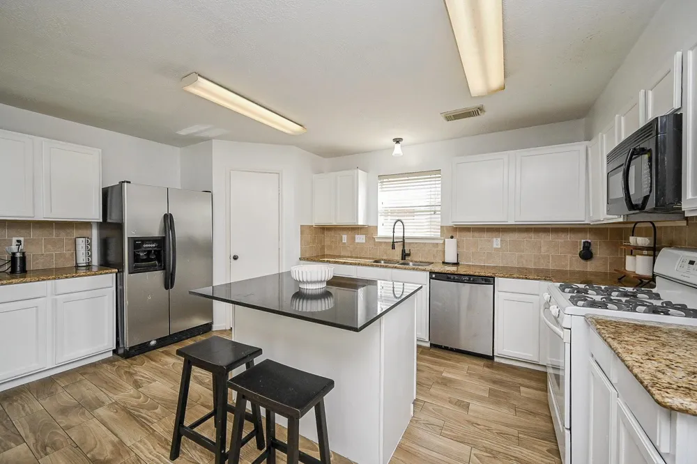 2534 Halstead Drive Spring, TX 77386