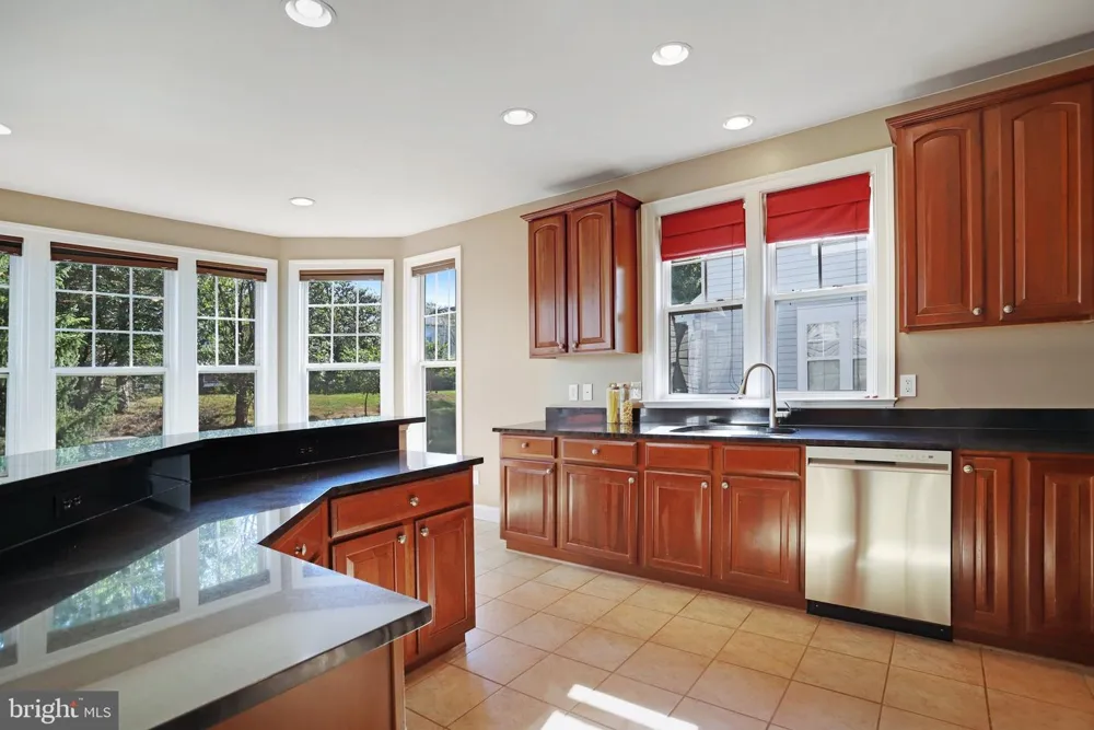 42990 MILL RACE TERRACE Leesburg, VA 20176