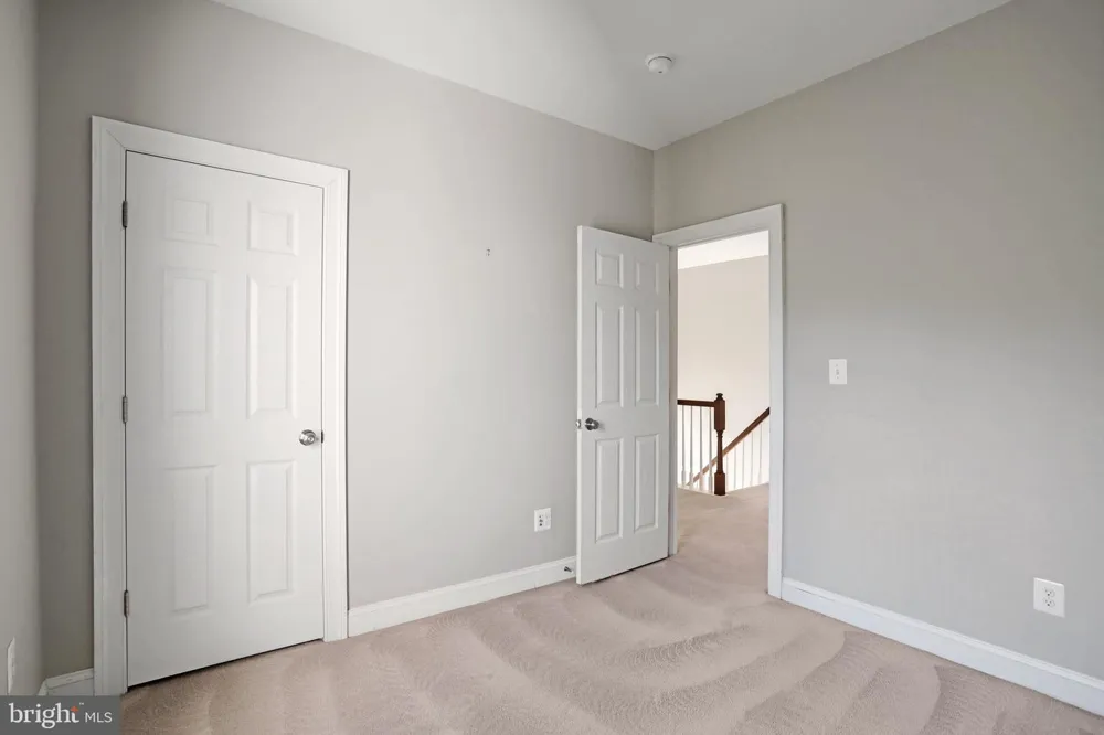 42990 MILL RACE TERRACE Leesburg, VA 20176