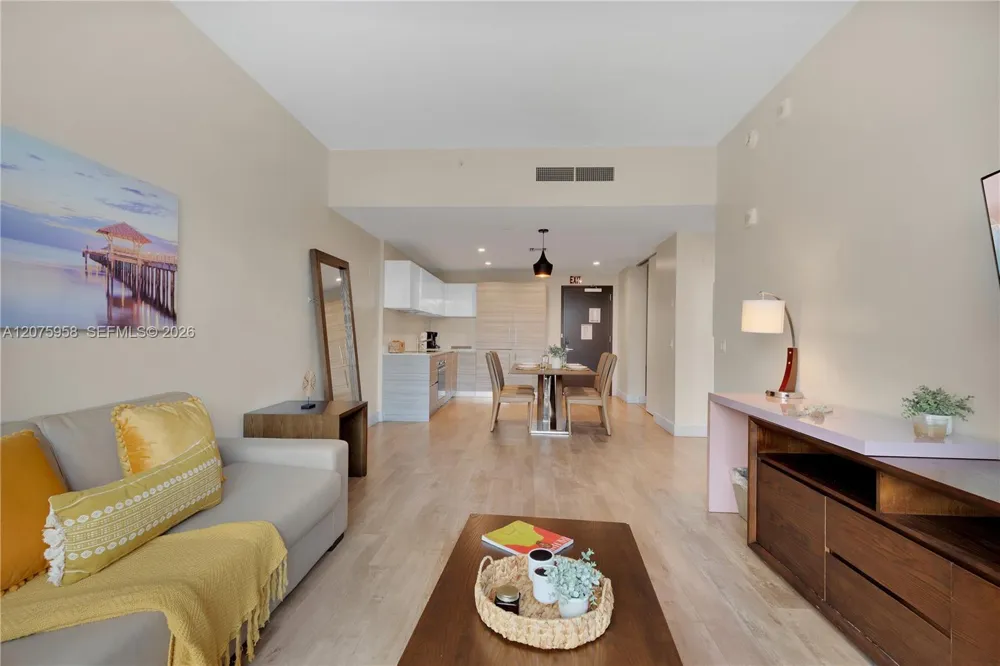 777 Ocean Dr #N227 Hollywood, FL 33019