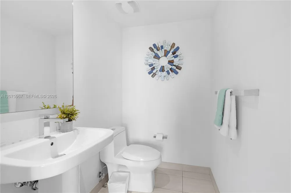 4010 S Ocean Dr #R2008 Hollywood, FL 33019