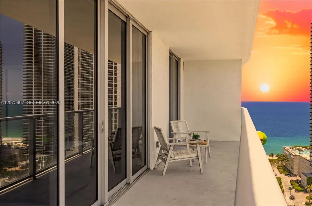 4010 S Ocean Dr #R2008 Hollywood, FL 33019