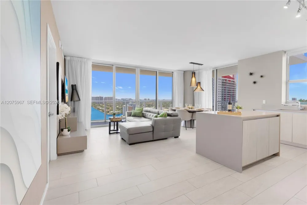 4010 S Ocean Dr #R2008 Hollywood, FL 33019