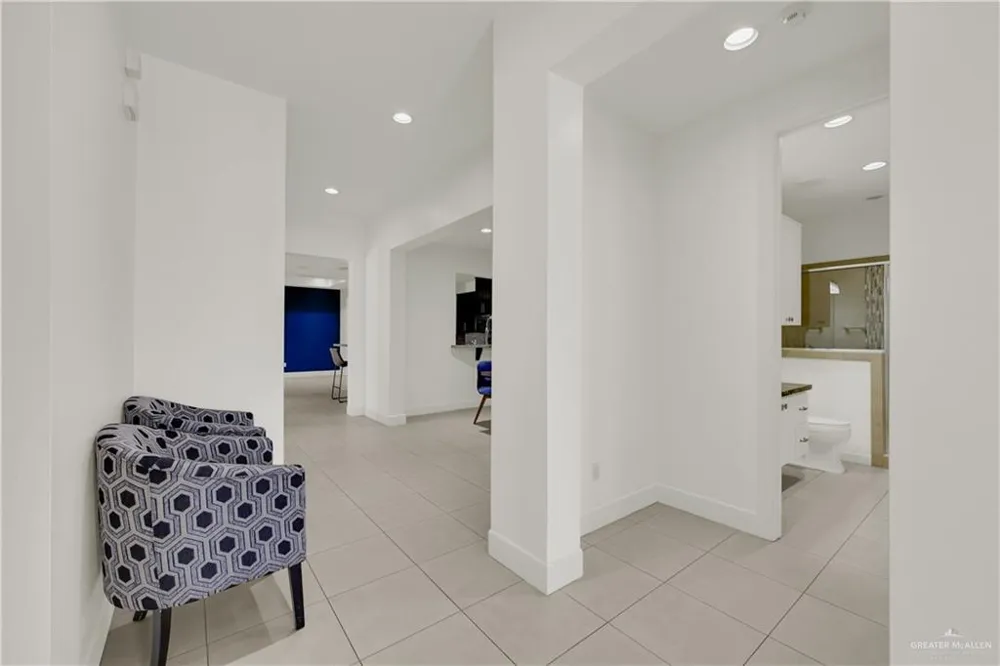 3412 S M STREET McAllen, TX 78503