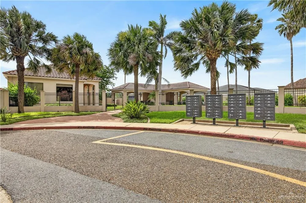 3412 S M STREET McAllen, TX 78503