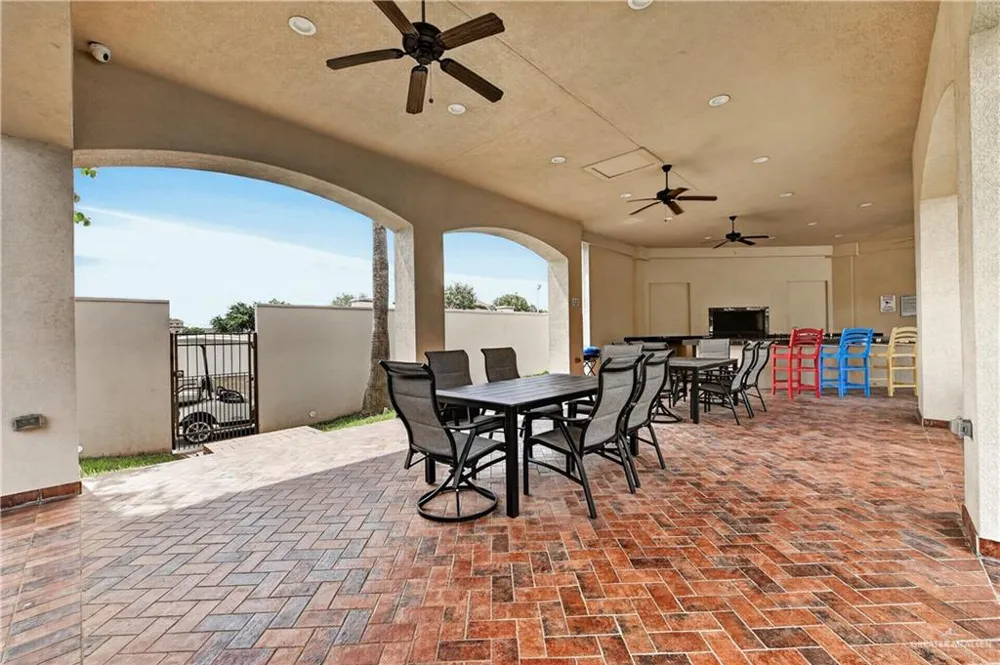 3412 S M STREET McAllen, TX 78503