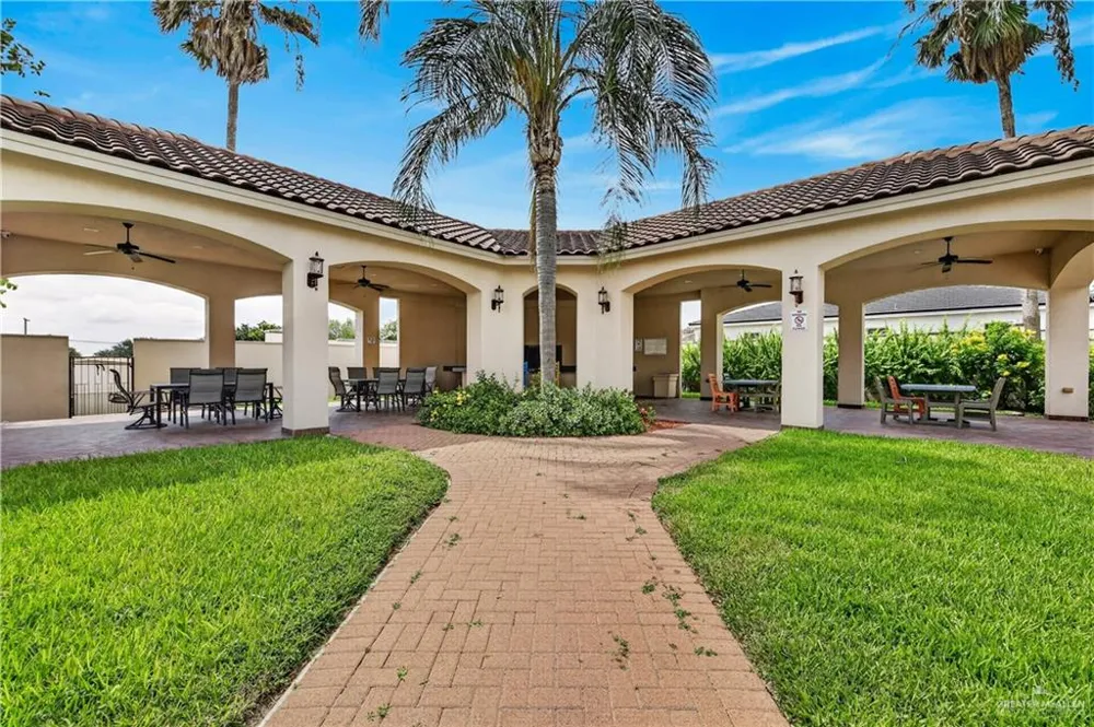 3412 S M STREET McAllen, TX 78503