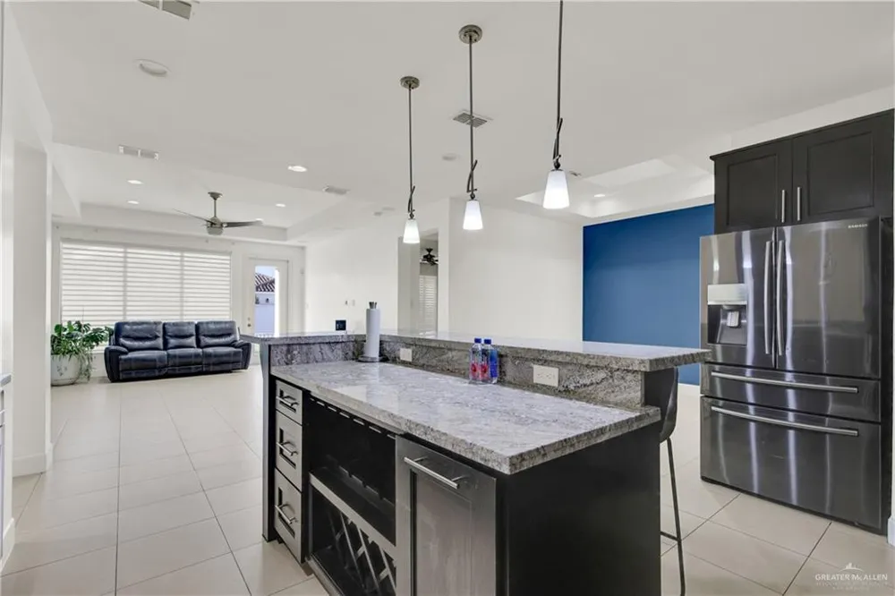 3412 S M STREET McAllen, TX 78503