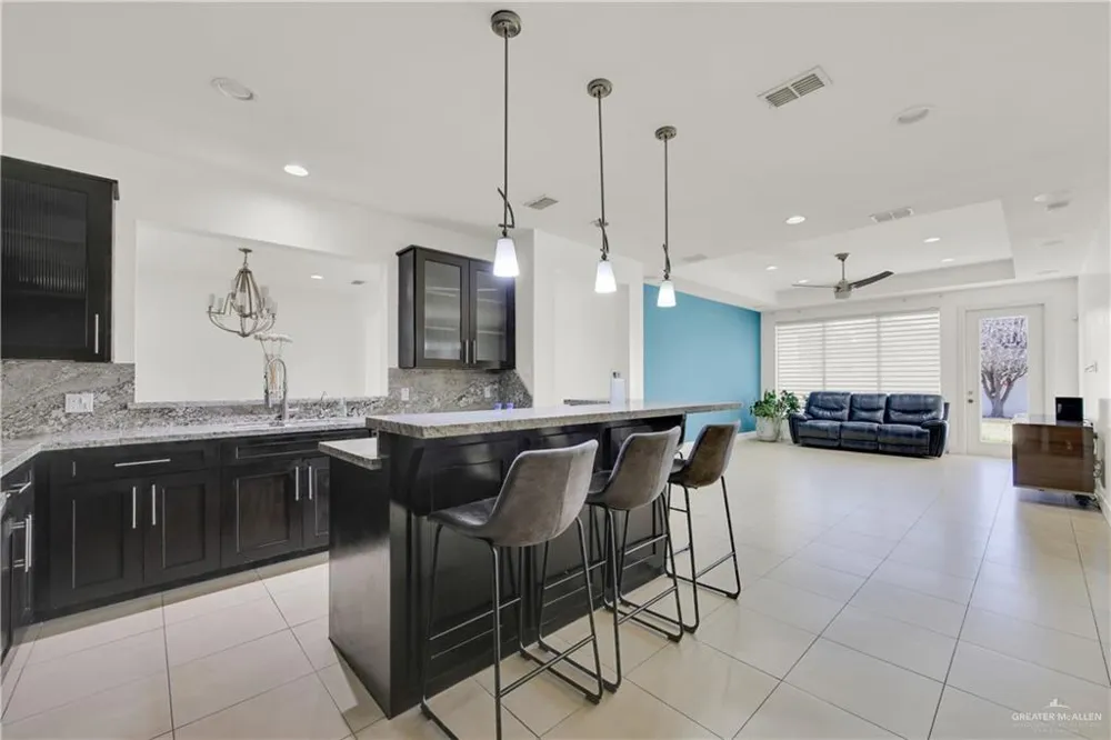 3412 S M STREET McAllen, TX 78503