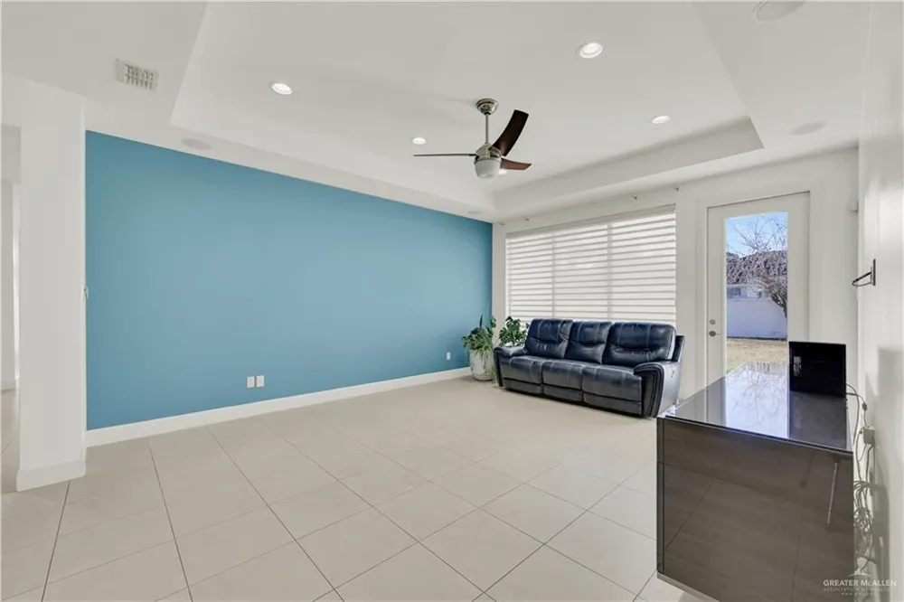 3412 S M STREET McAllen, TX 78503