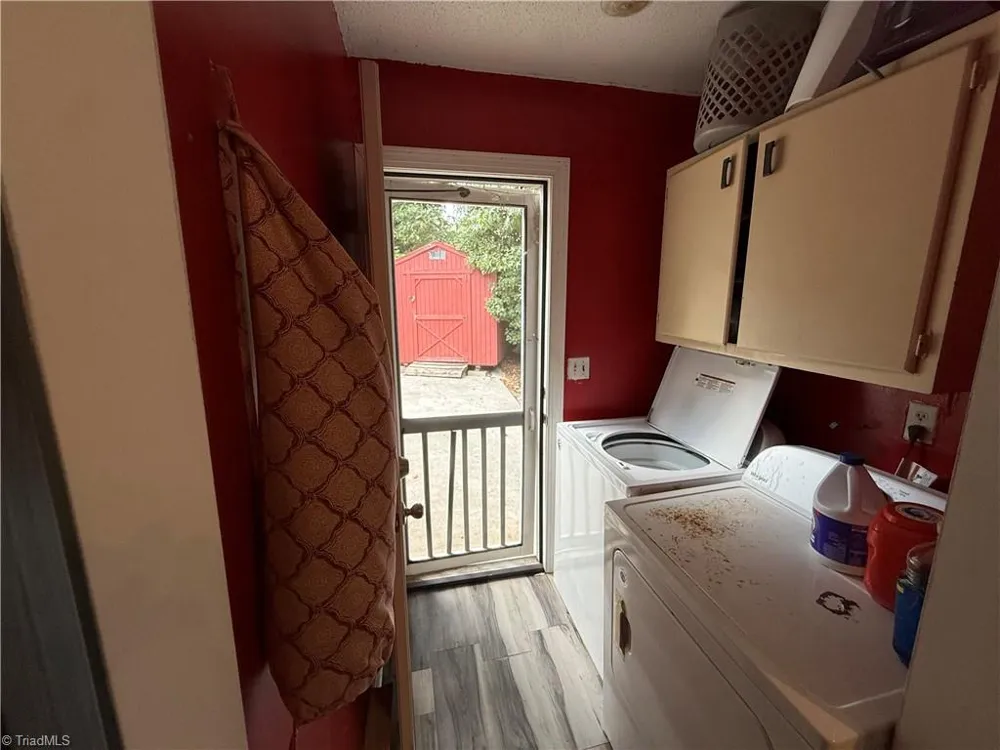 301 E State Avenue High Point, NC 27262