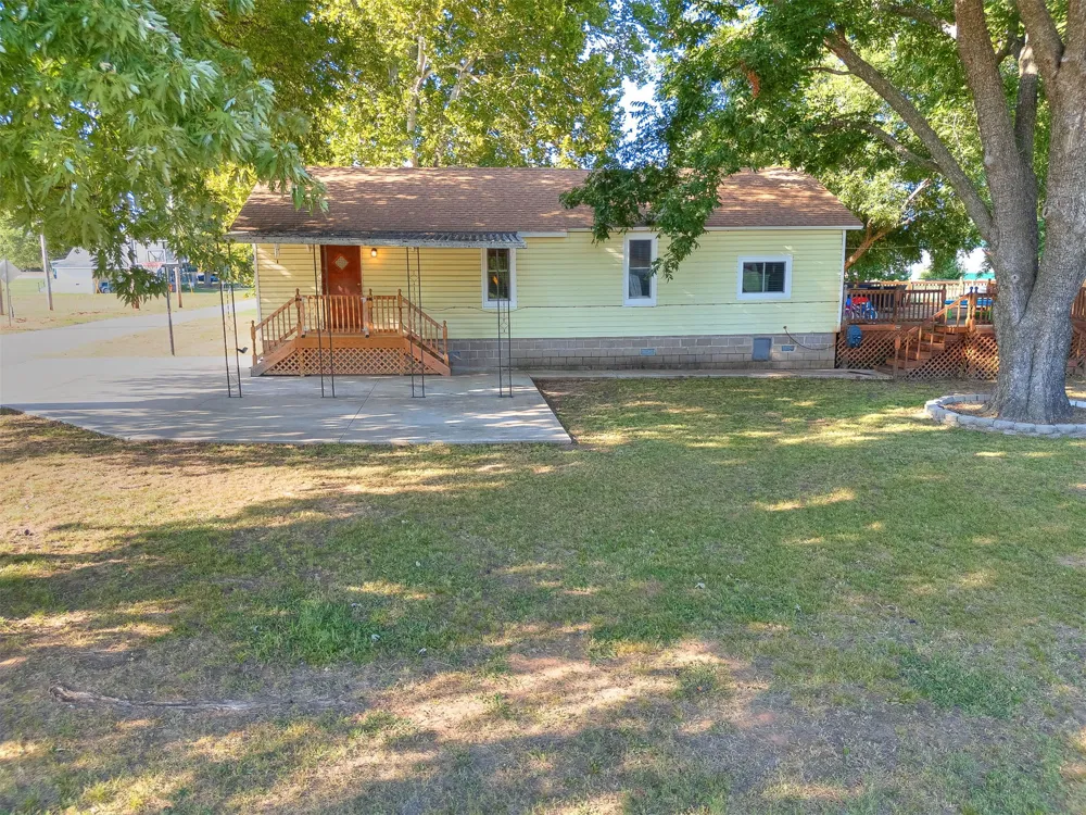 2019 S 161st WestAvenue Sand Springs, OK 74063
