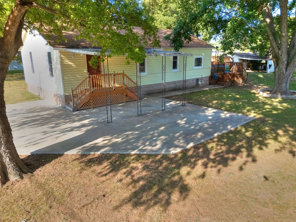 2019 S 161st WestAvenue Sand Springs, OK 74063
