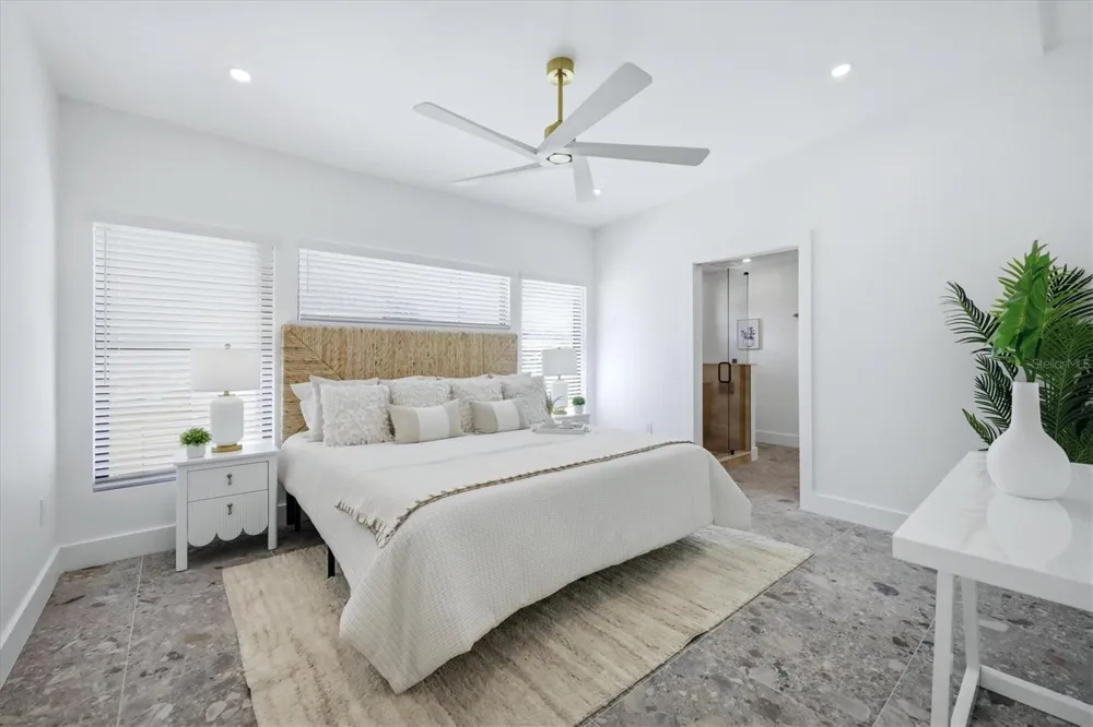 1706 LIVINGSTONE STREET Sarasota, FL 34231