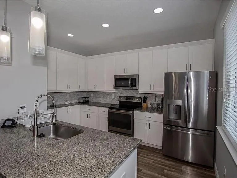3855 S FERN CREEK AVENUE Orlando, FL 32806