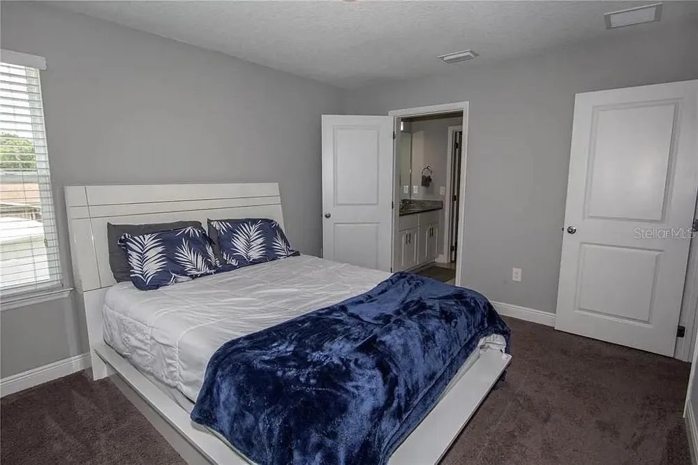 3855 S FERN CREEK AVENUE Orlando, FL 32806