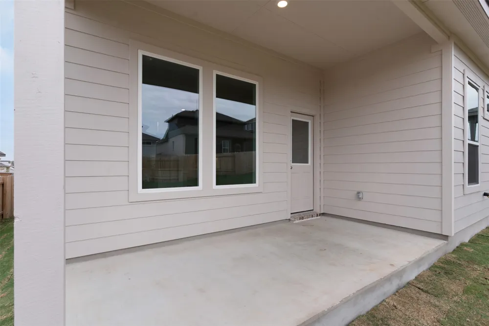 116 Ridgewell Loop Georgetown, TX 78633