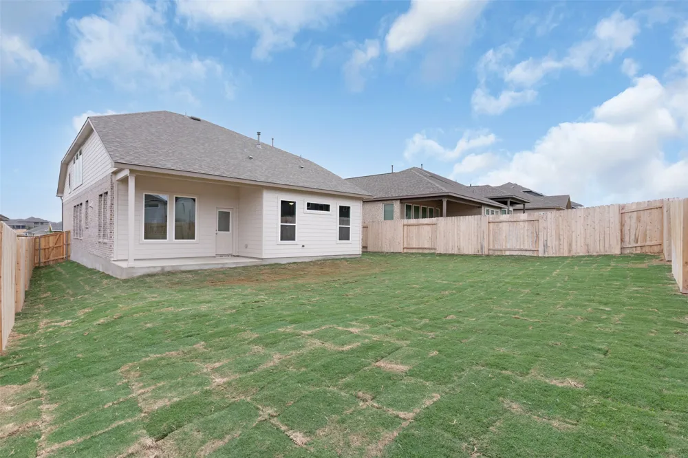 116 Ridgewell Loop Georgetown, TX 78633