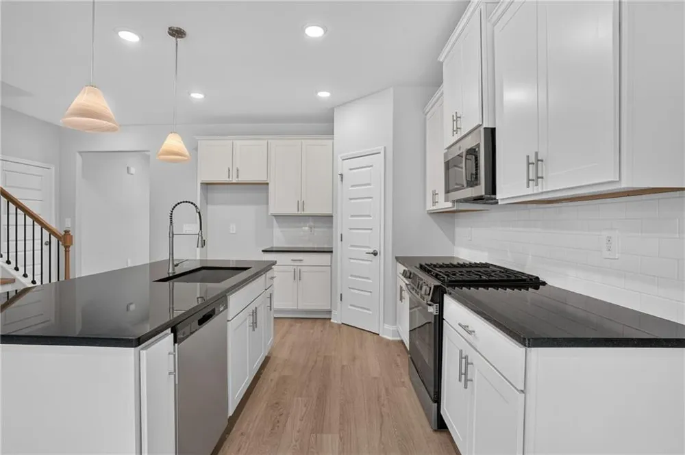 232 Sage   -Lot 32 Street Commerce, GA 30529