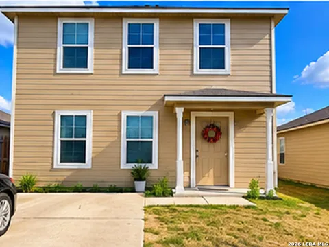 3911 Farmhouse Ct