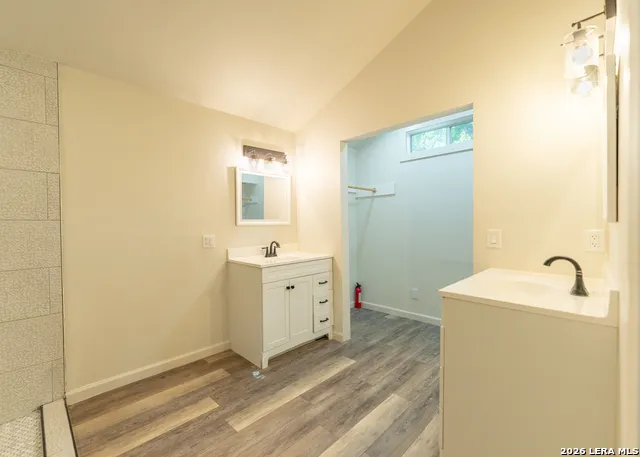 2130 CINCINNATI AVE San Antonio, TX 78228
