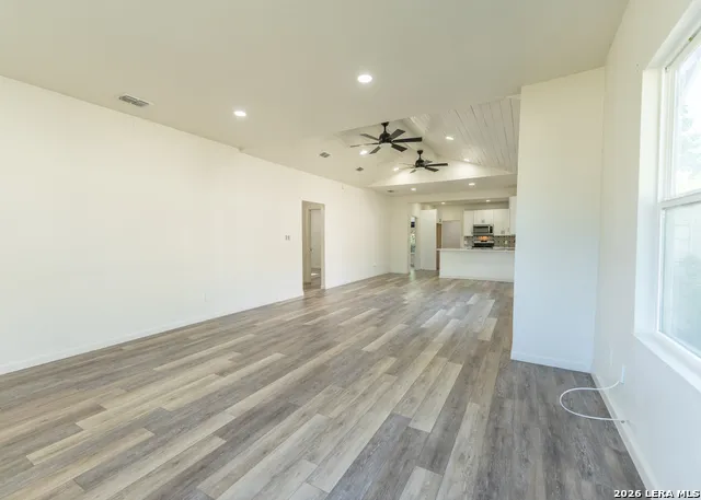2130 CINCINNATI AVE San Antonio, TX 78228
