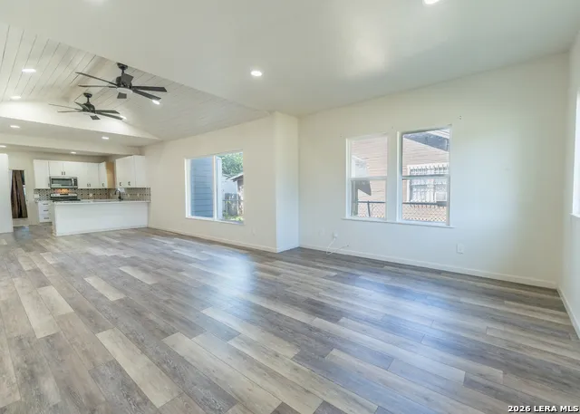 2130 CINCINNATI AVE San Antonio, TX 78228