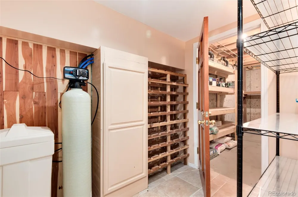 8171 S Homesteader Drive Morrison, CO 80465