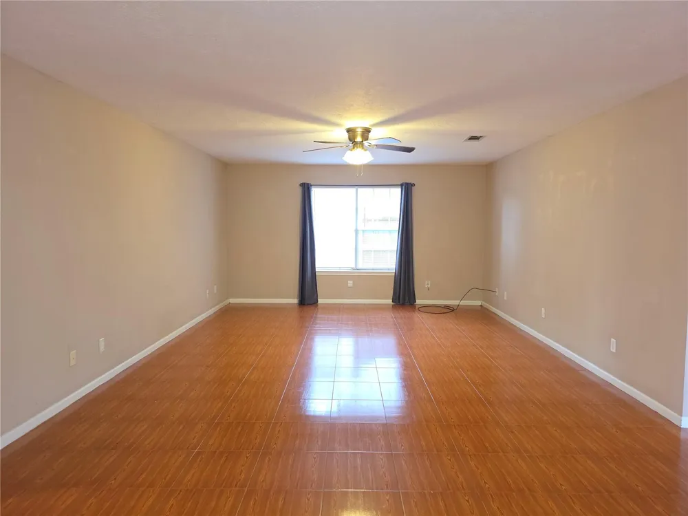 414 Texas Street Tomball, TX 77375