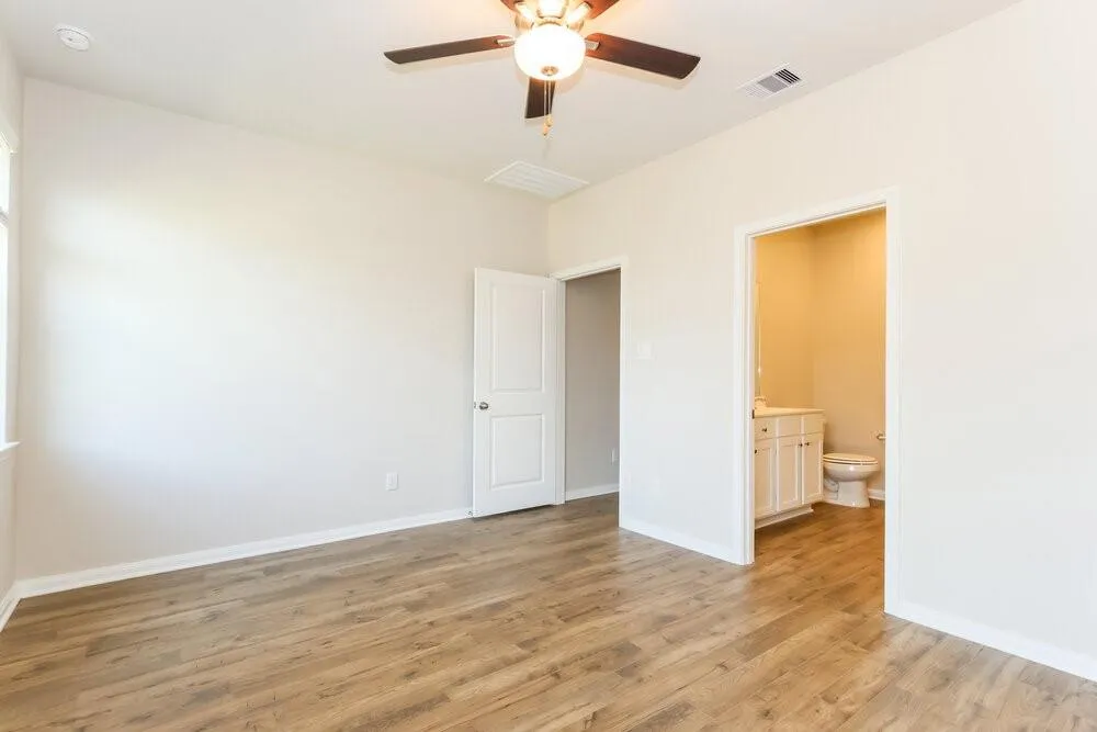 15643 Plum Brook Drive Conroe, TX 77303