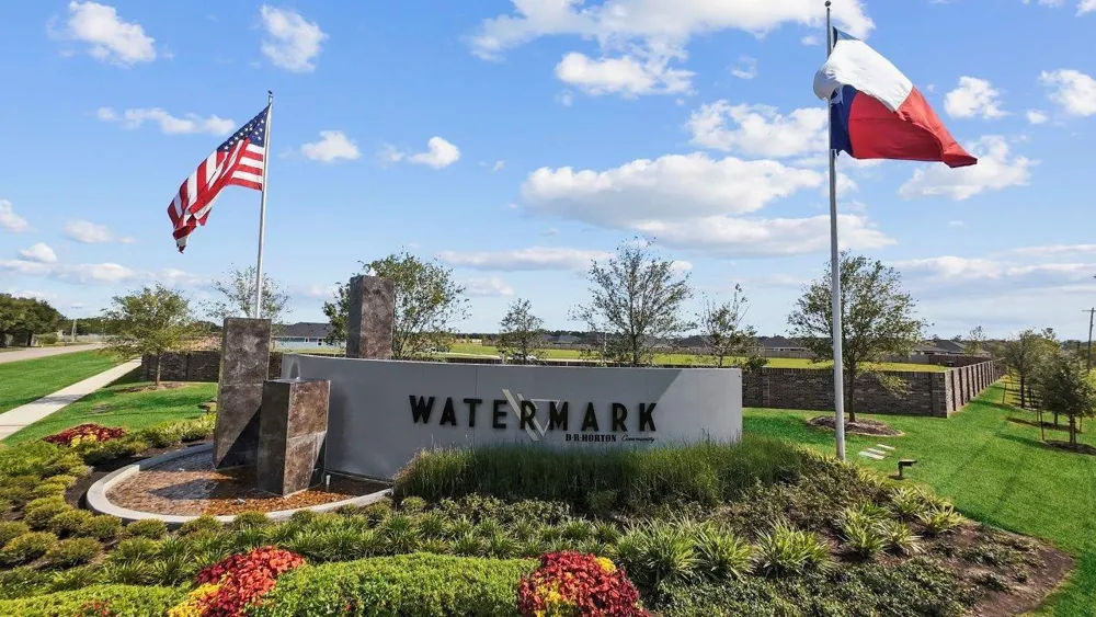1024 Paddlefish Lane Alvin, TX 77511