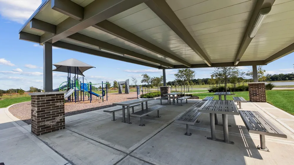 1024 Paddlefish Lane Alvin, TX 77511