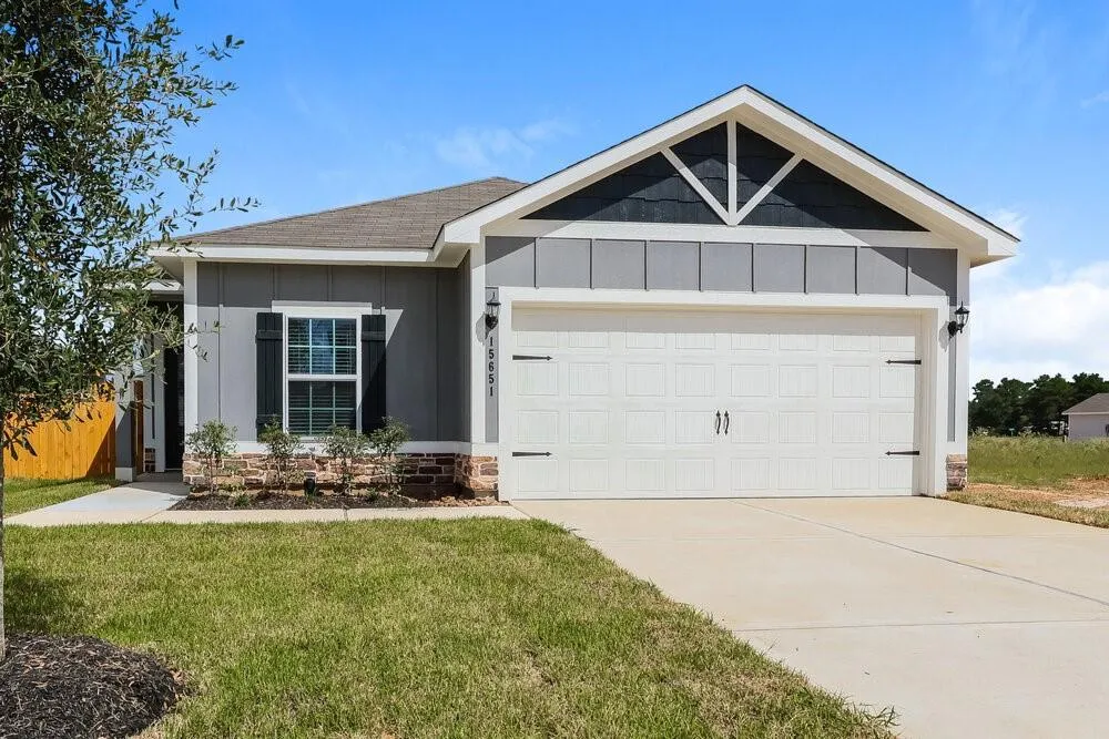 15651 Plum Brook Drive Conroe, TX 77303