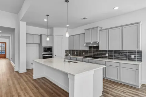 621 Cross Timbers Trace