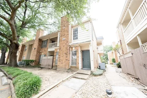 2626 Holly Hall Street #1201
