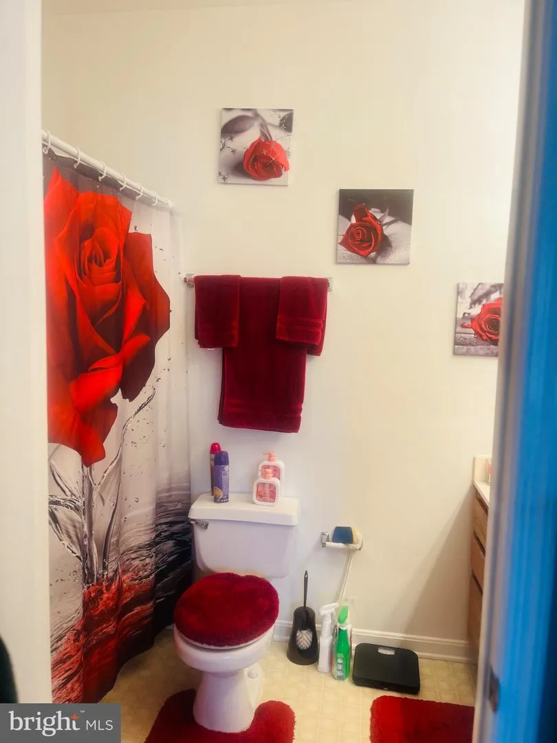 7115 SANDOWN CIRCLE #201 Baltimore, MD 21244