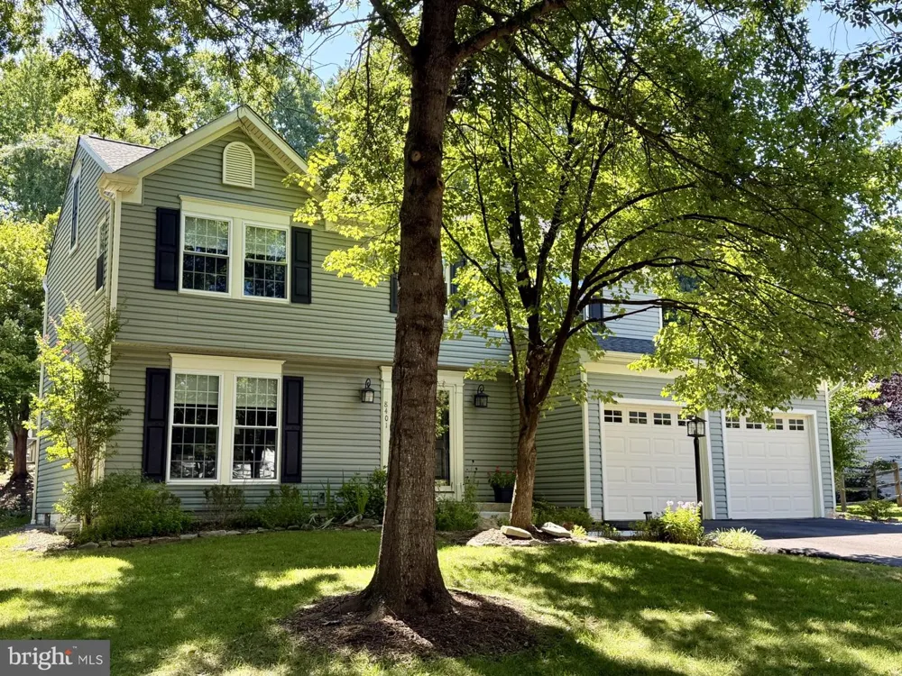 8401 TRIPLE CROWN ROAD Bowie, MD 20715